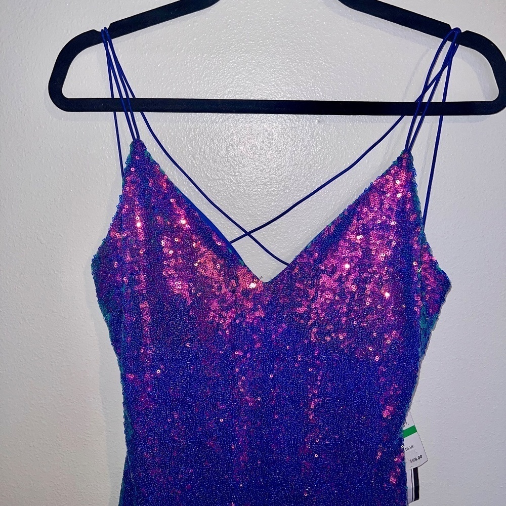 NWT 🥀 B. Darlin Women's Sequin Mini Dress - Picture 3 of 12